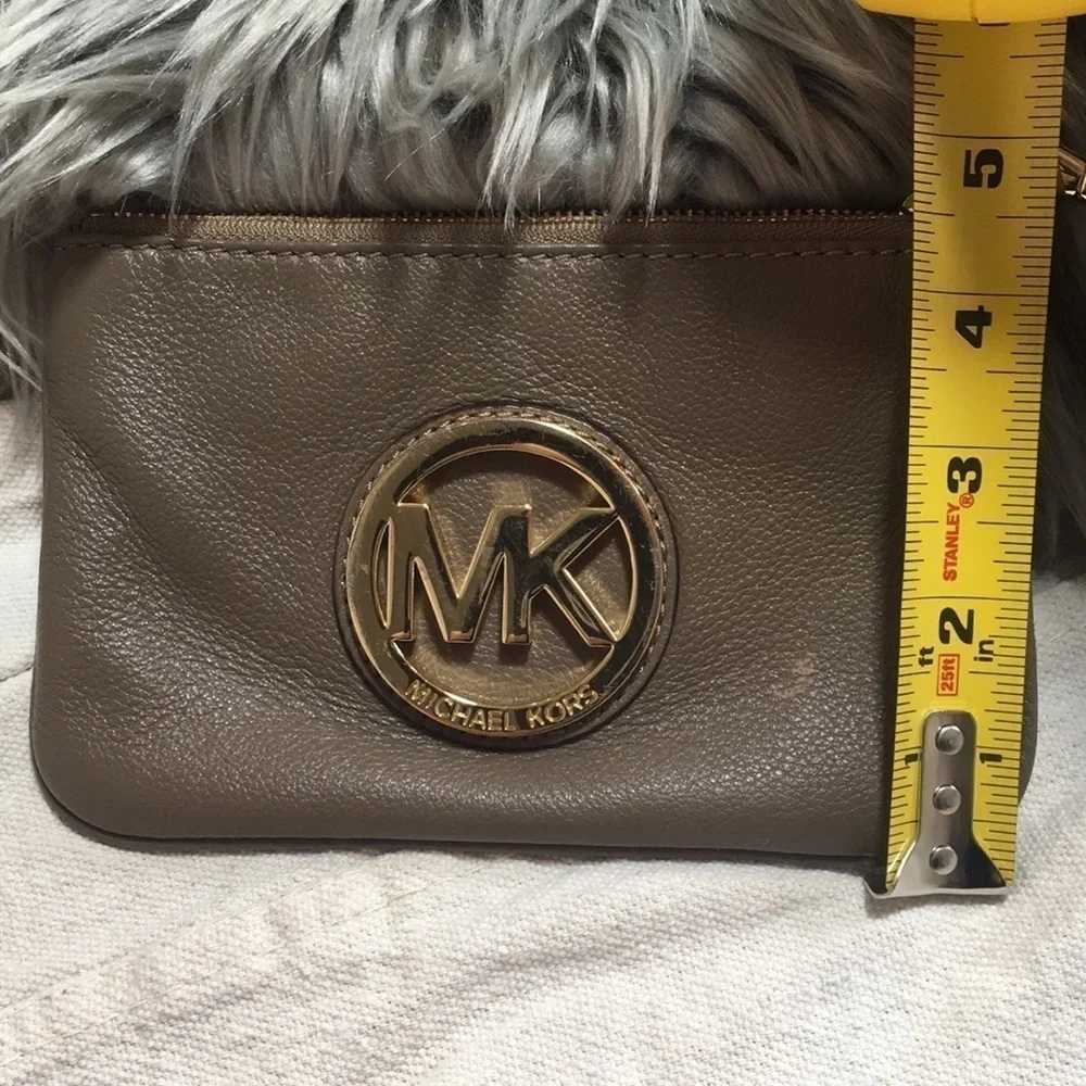 Michael Kors Fulton Wristlet